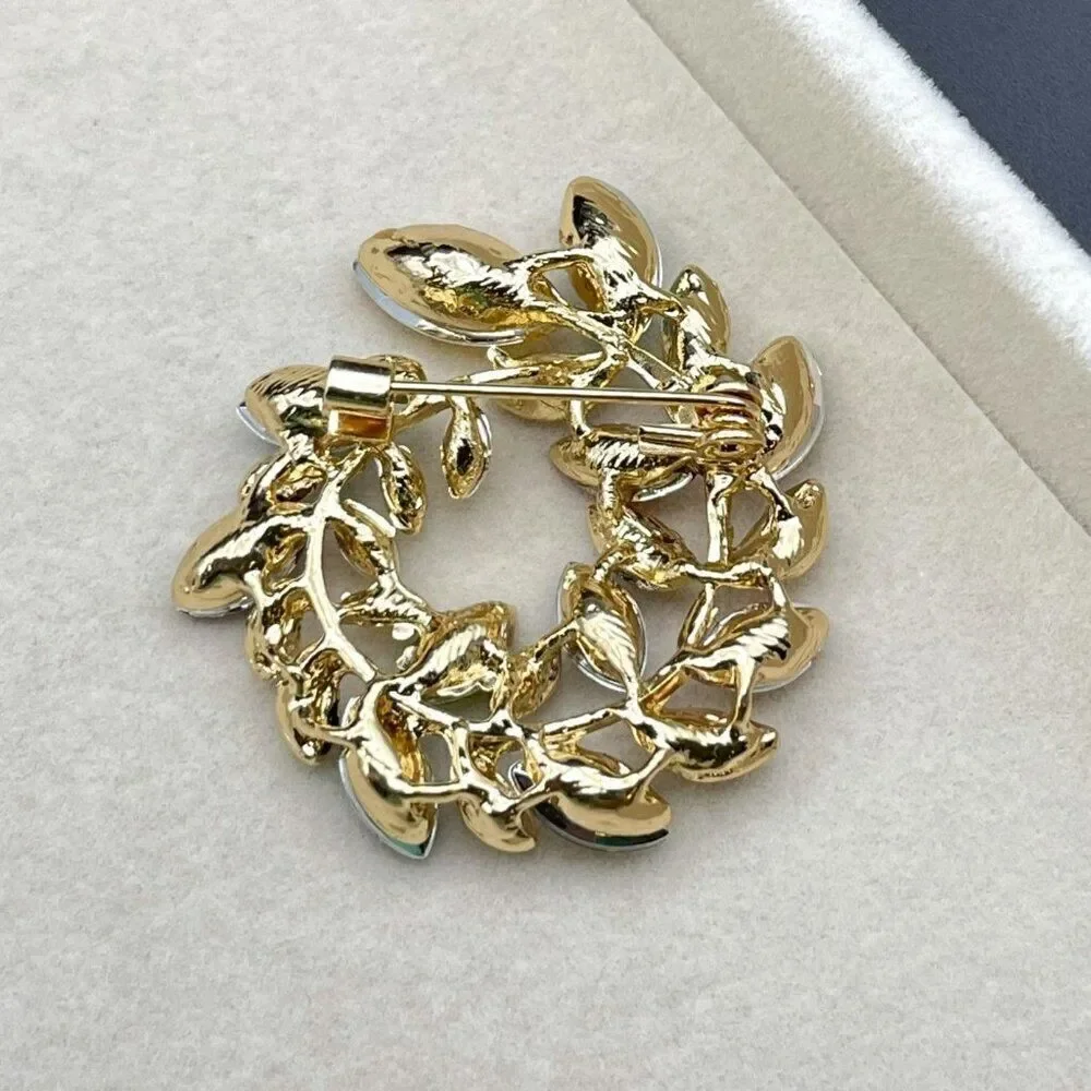 Yellow Gold with Multicolored Crystal Floral Leaf Wreath Pin Back Brooch
